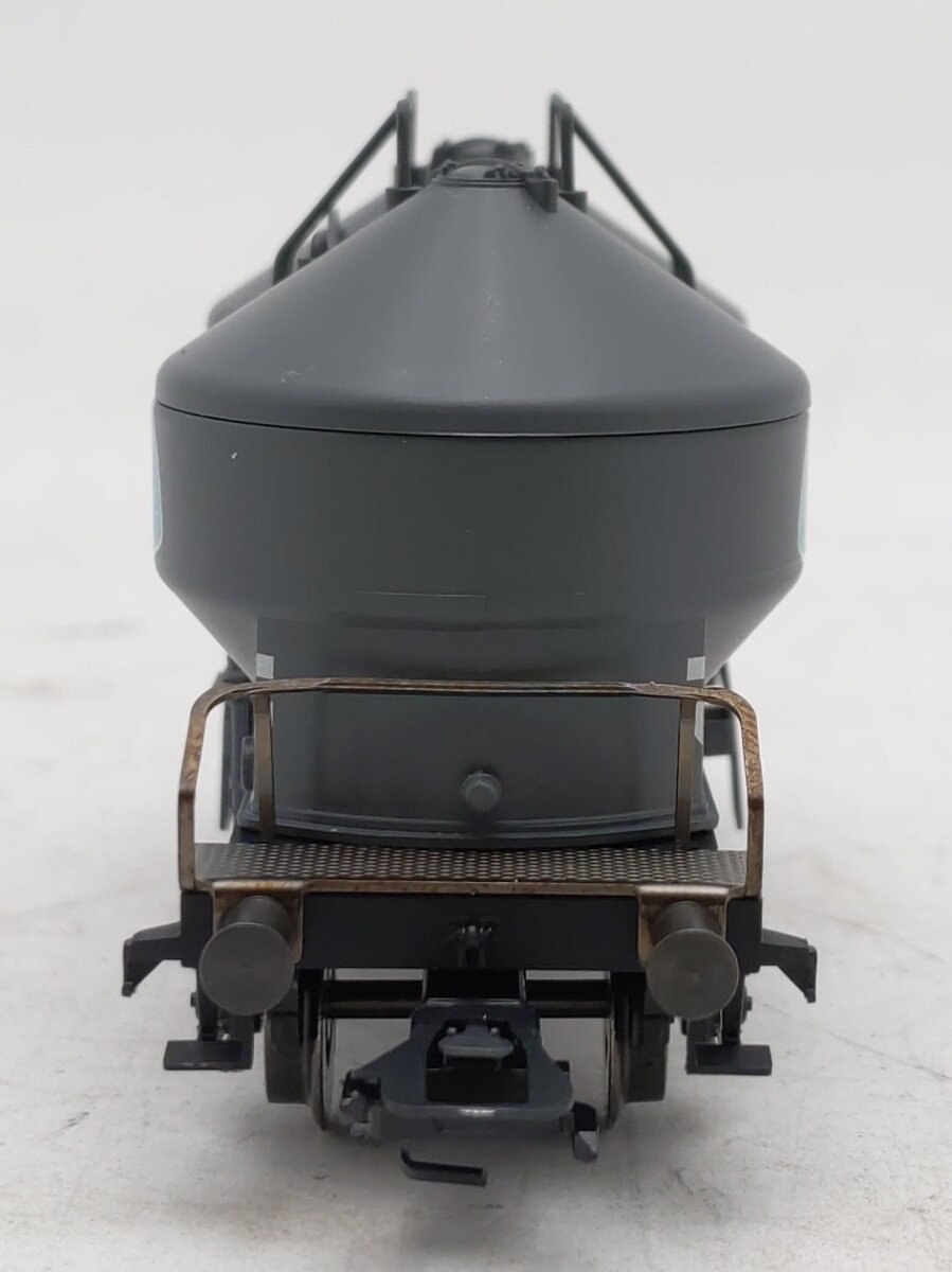 Marklin 46619 HO Quarz-Werke 3-Rail Covered Hopper/Silo No Brakeman's Platform EX/Box