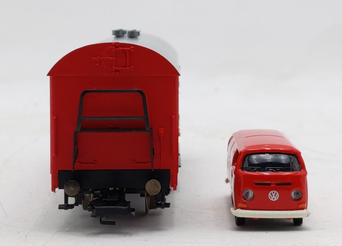 Marklin 94503 HO Scale Wollen Wulle Refrigerator Car w/VW Transporter LN/Box