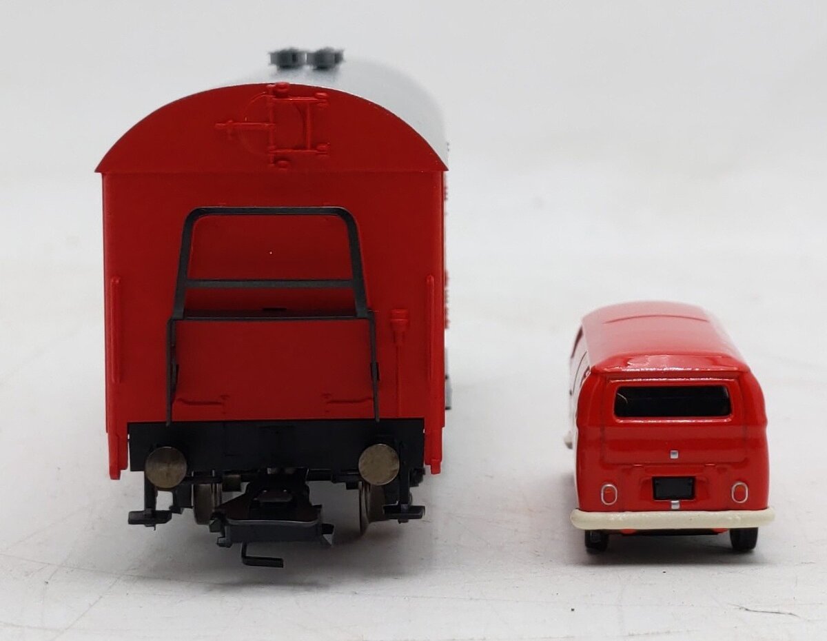 Marklin 94503 HO Scale Wollen Wulle Refrigerator Car w/VW Transporter LN/Box