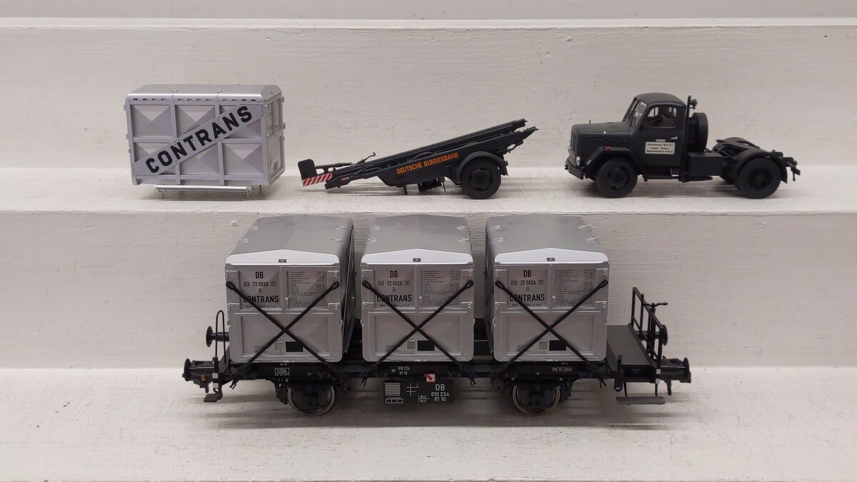 Marklin 58472 1 Gauge German Federal Railroad DB Type BT 10 Container Flatcar EX/Box