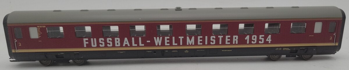 Marklin 42080 HO 1954 Fussball-Weltmeister Intermediate Car for VT 08.5 LN/Box