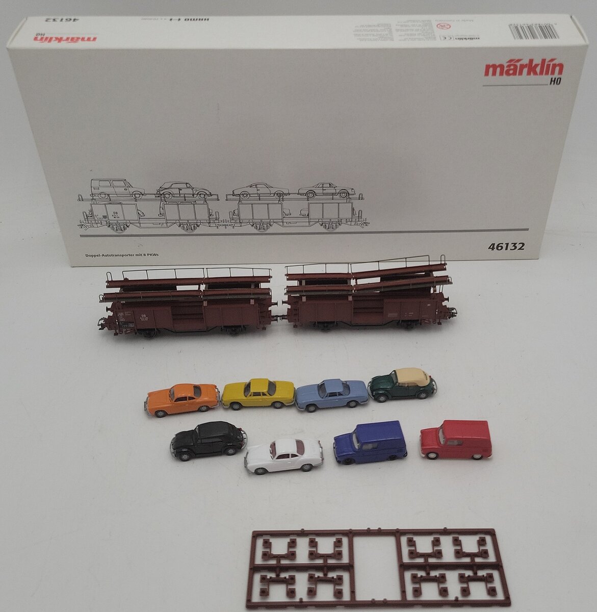 Marklin 46132 HO Transport Car w/ 8 Automobiles EX/Box
