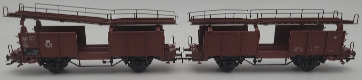 Marklin 46132 HO Transport Car w/ 8 Automobiles EX/Box