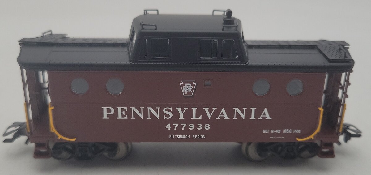 Marklin 45705 HO Scale Pennsylvania Caboose #477938 LN/Box
