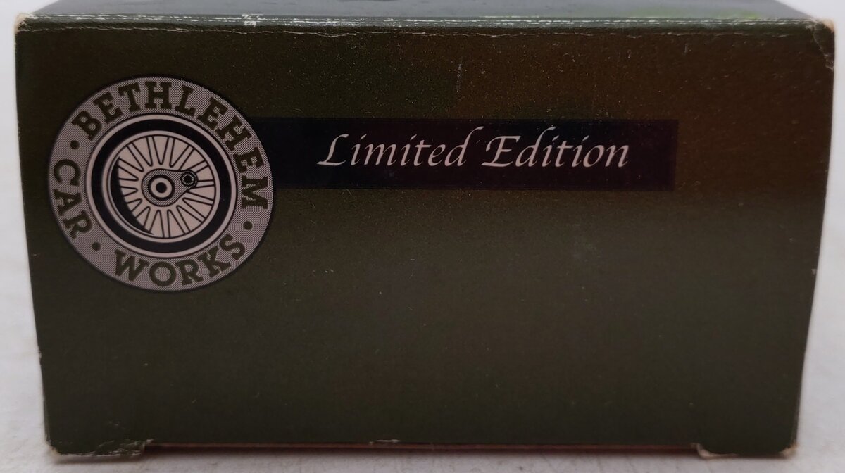 The Bethlehem Car Works BCW5211-02 HO Scale Boston & Maine Passenger Coach #1480 EX/Box