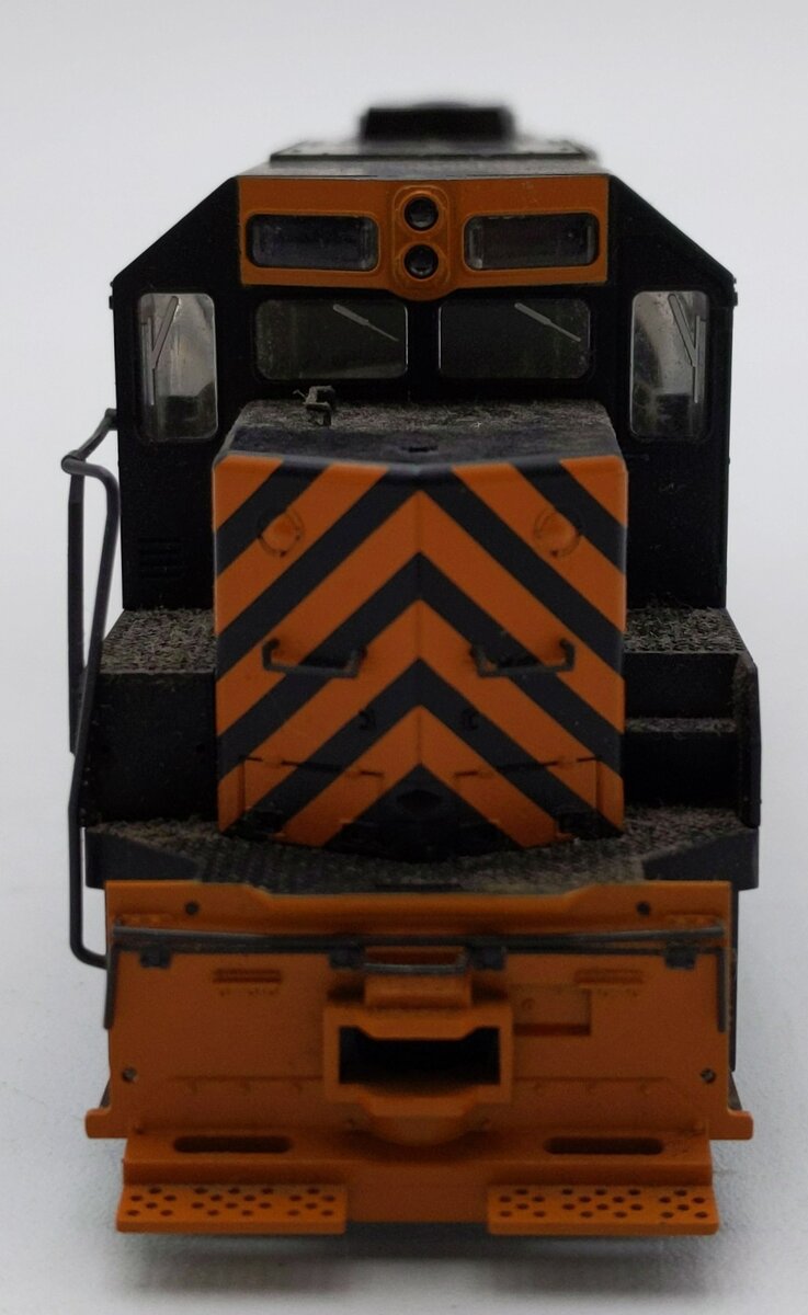 Kato 37-04A HO Scale Denver & Rio Grande GP35 Phase IB Diesel Locomotive #3044 EX