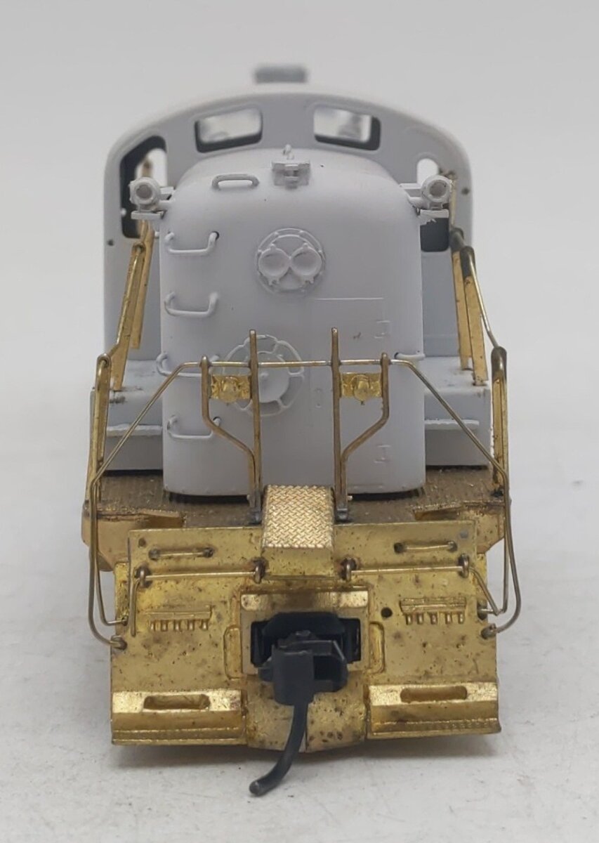 Alco Models D-121 HO Scale BRASS RSD 4/5 Diesel Switcher/Box