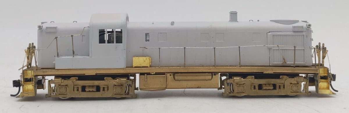 Alco Models D-121 HO Scale BRASS RSD 4/5 Diesel Switcher/Box