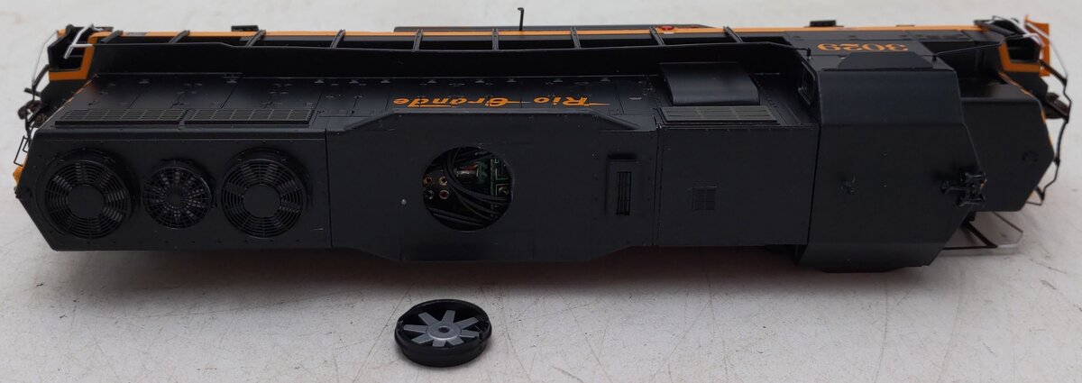 Athearn 96018 HO Denver & Rio Grande Western GP35 Locomotive #3029 w/DCC VG/Box