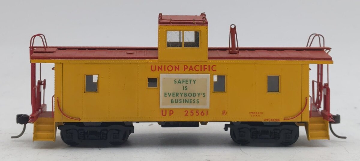 Balboa HO Scale BRASS Union Pacific CA-4 Caboose #25561 - Painted EX/Box