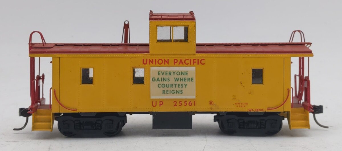 Balboa HO Scale BRASS Union Pacific CA-4 Caboose #25561 - Painted EX/Box