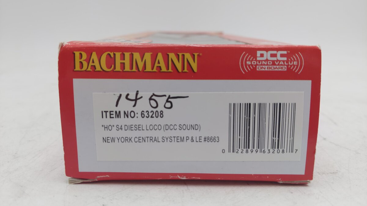Bachmann 63208 HO New York Central ALCO S4 Diesel Locomotive #8663 w/DCC/Sound EX/Box