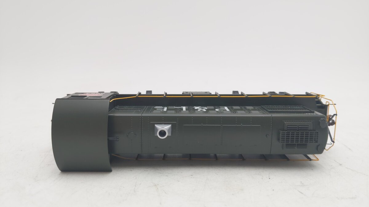 Bachmann 63208 HO New York Central ALCO S4 Diesel Locomotive #8663 w/DCC/Sound EX/Box