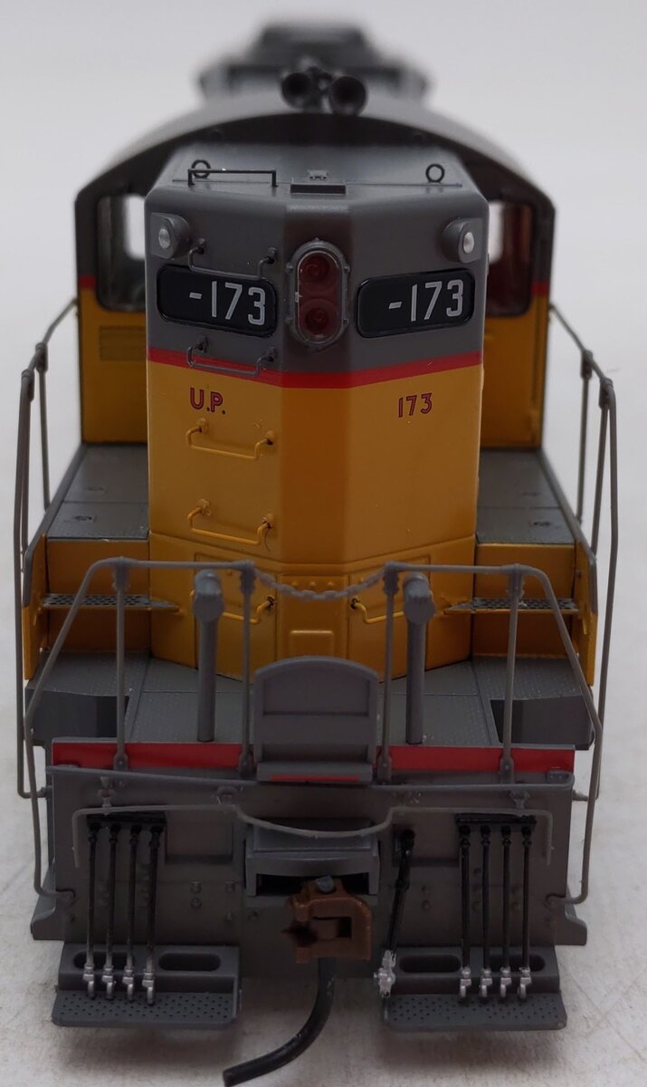 Athearn G62625 HO Union Pacific GP9 Diesel Locomotive with DCC & Sound #173 EX