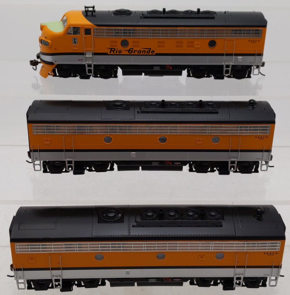 Athearn G3252 HO Scale D.&R.G.W. "Rio Grande Zephyr" F-9 ABB Diesel Set EX/Box