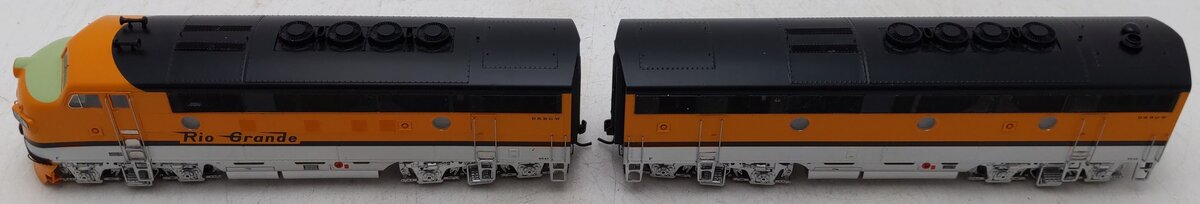 Athearn G22113 HO Scale Rio Grande Diesel Locomotive (Set of 2) EX/Box
