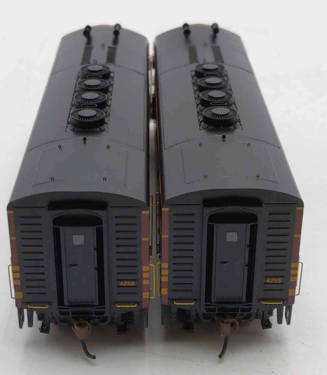 Athearn G15801 HO Boston & Maine F-2A/F-2B Diesel Locomotive Set w/DCC & Sound LN/Box
