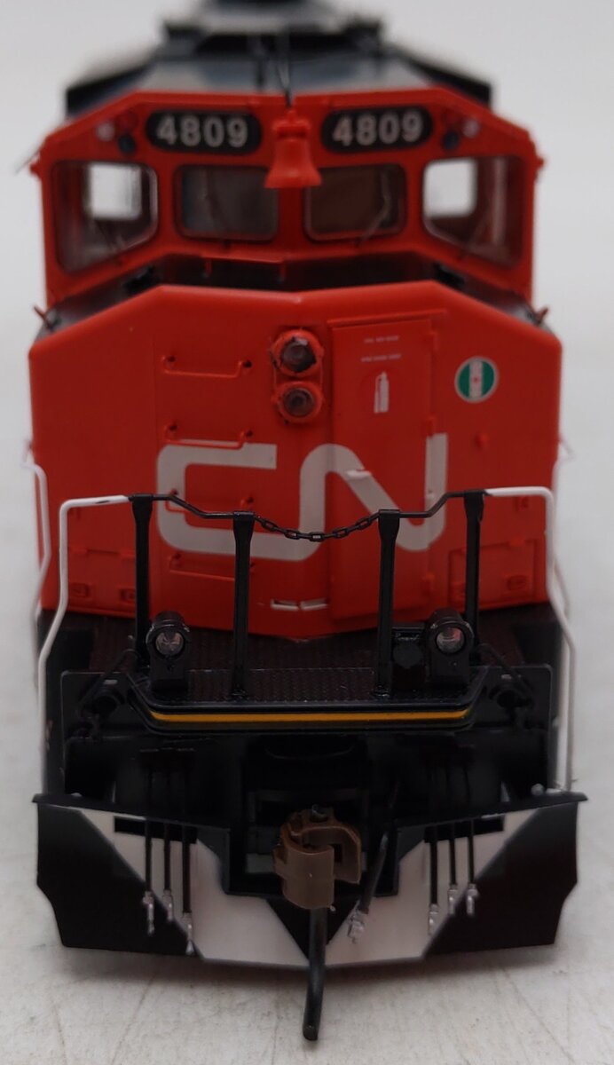 Athearn G40503 HO Scale Canadian National EMD GP38-2W Diesel Locomotive #4809 EX/Box
