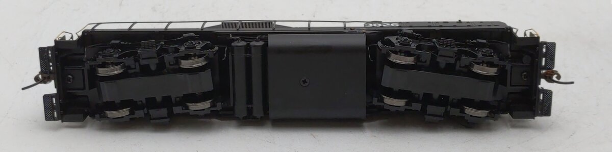 Athearn G62918 HO Penn Central GP9B Phase III with DCC & Sound #3826 EX/Box