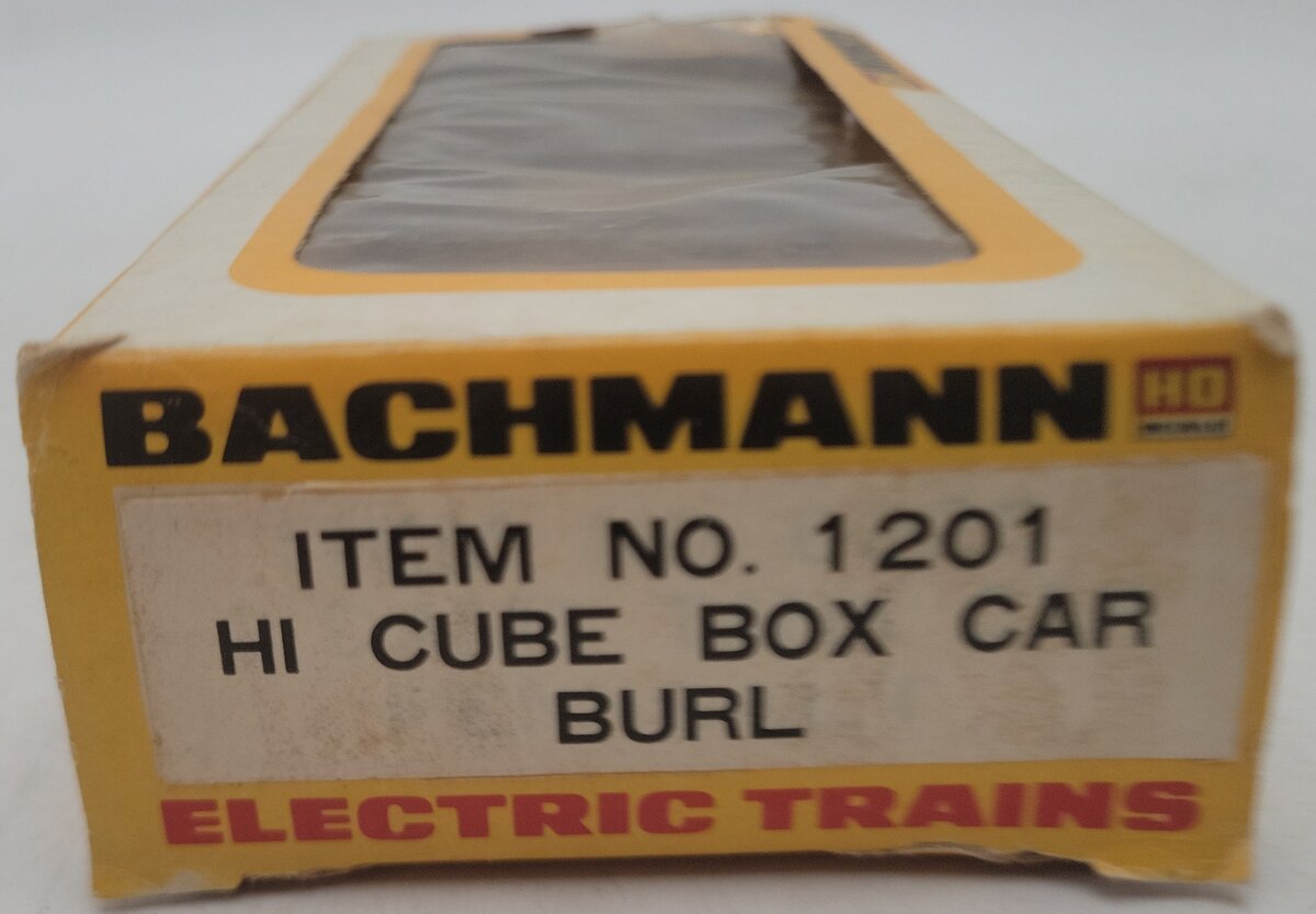 Bachmann HO Scale Burlington Boxcar #19820 EX/Box