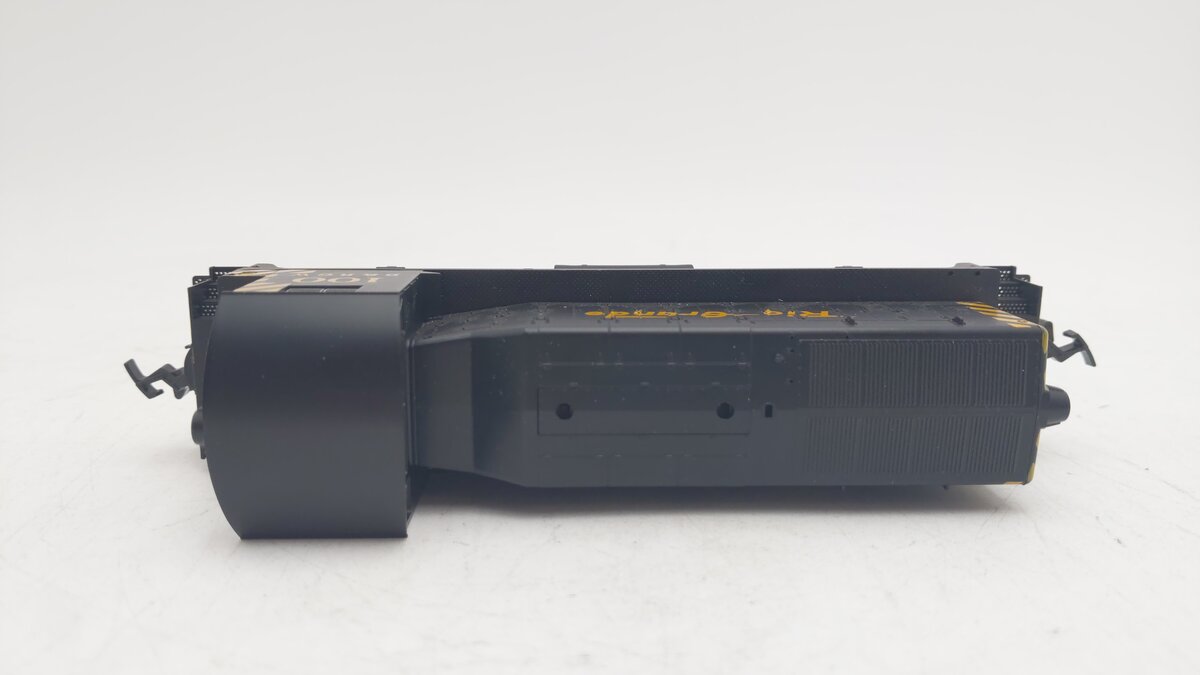 Kato 37-106 HO Scale D&RGW EMD Diesel Switcher #100 EX/Box