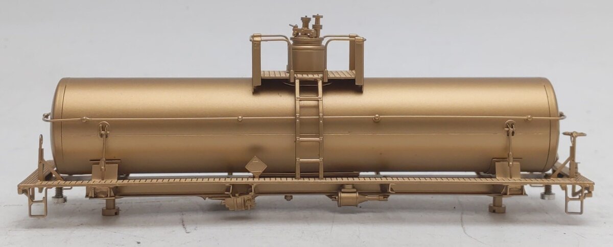 Lambert 7570 BRASS HO ICC 103-BW 8,000 Gallon Tank Car - Unpainted LN/Box