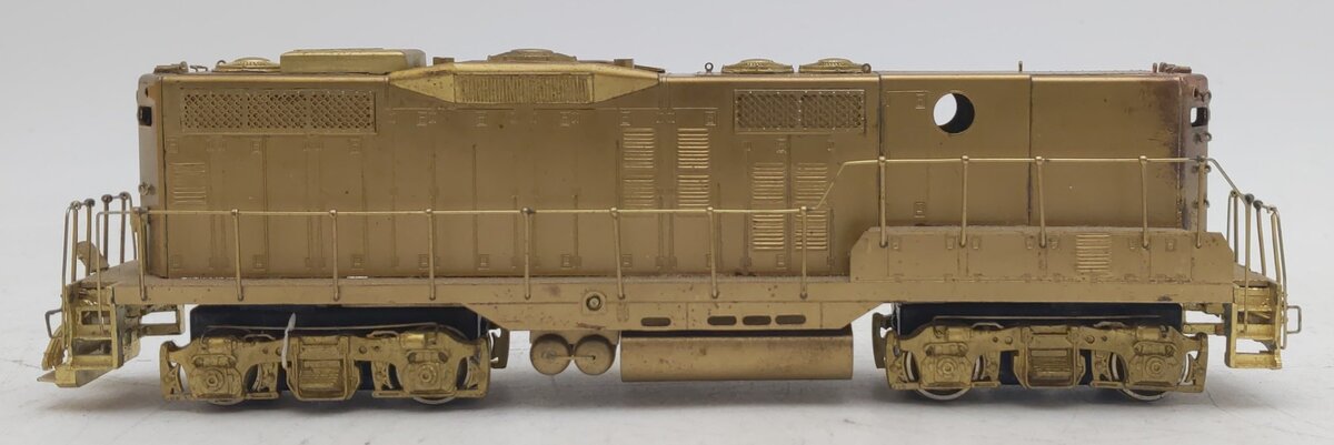 Oriental Limited HO BRASS EMD GP9 1750HP Cabless B Unit Diesel Loco - Unpainted VG/Box