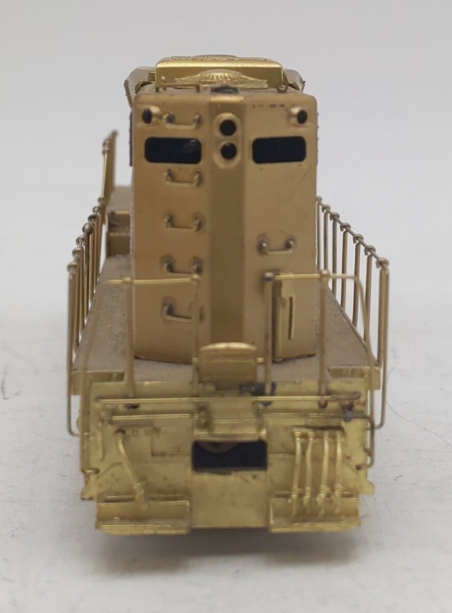 Oriental Limited HO BRASS EMD GP9 1750HP Cabless B Unit Diesel Loco - Unpainted VG/Box