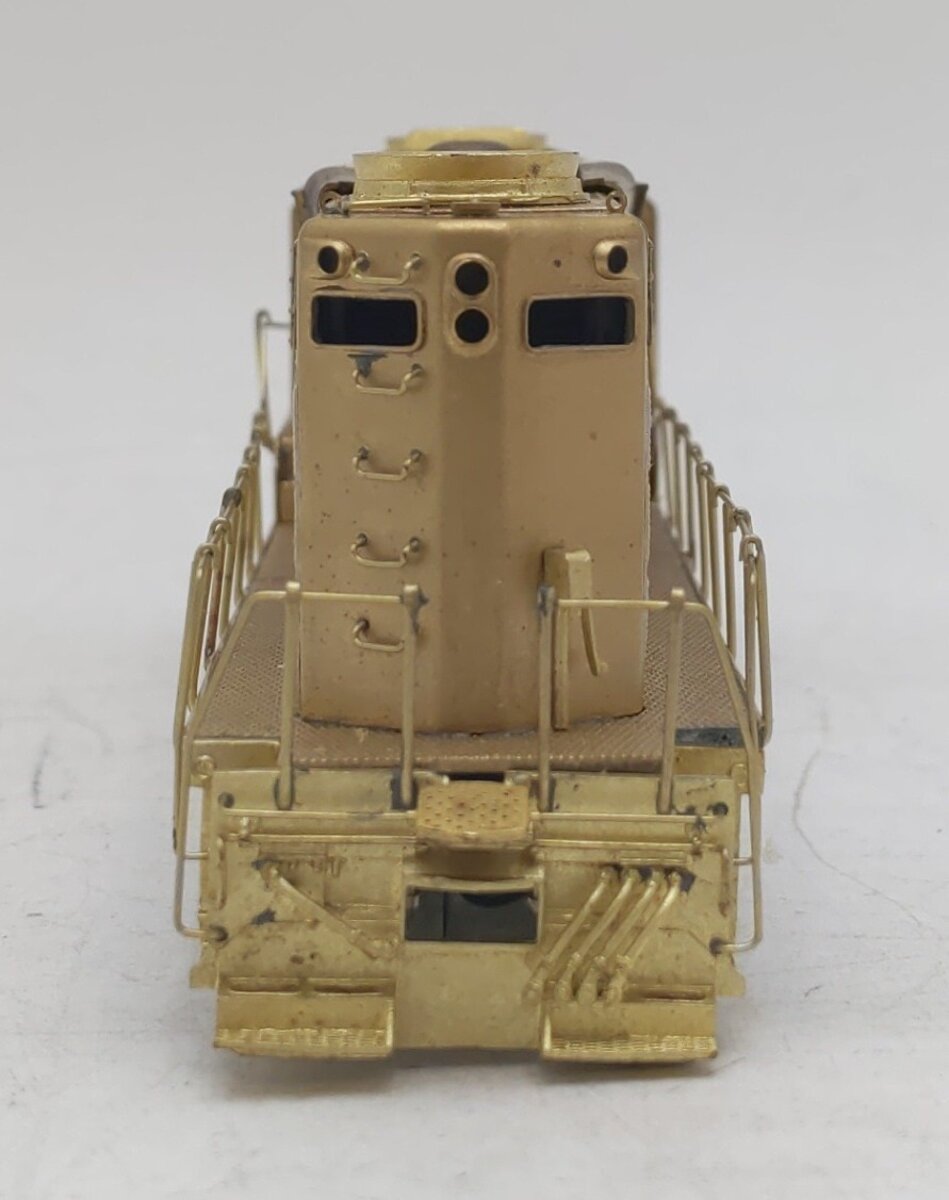 Oriental Limited HO BRASS EMD GP20 2000HP Low Hood Diesel Locomotive - Unpainted/Box