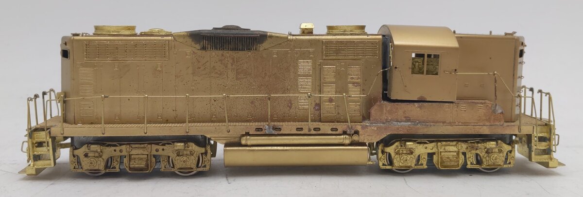 Oriental Limited HO BRASS EMD GP20 2000HP Low Hood Diesel Locomotive - Unpainted/Box