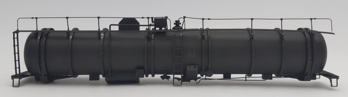 Overland 3029 HO BRASS 61' 15,000 Gallon Liquid Air Tank Car - Painted/Box