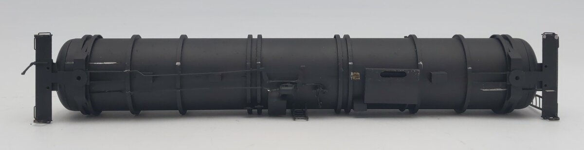 Overland 3029 HO BRASS 61' 15,000 Gallon Liquid Air Tank Car - Painted/Box