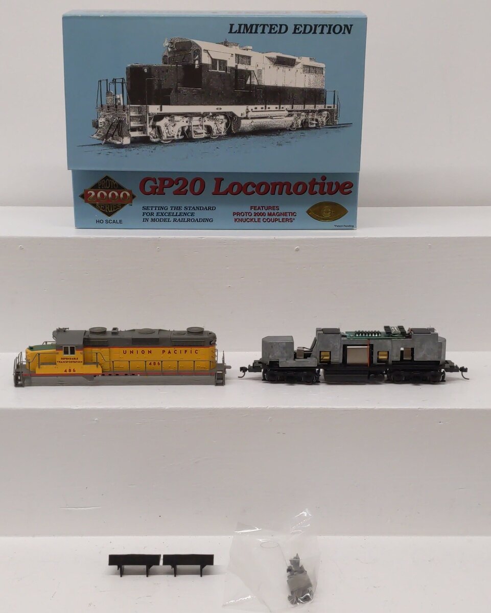 Proto 2000 8153 HO Scale Union Pacific GP20 Diesel Locomotive #486 EX/Box