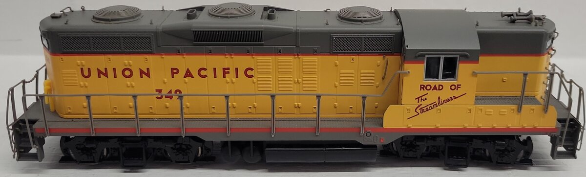 Proto 2000 21610 HO Scale Union Pacific Phase III GP9 Diesel Locomotive #349 VG