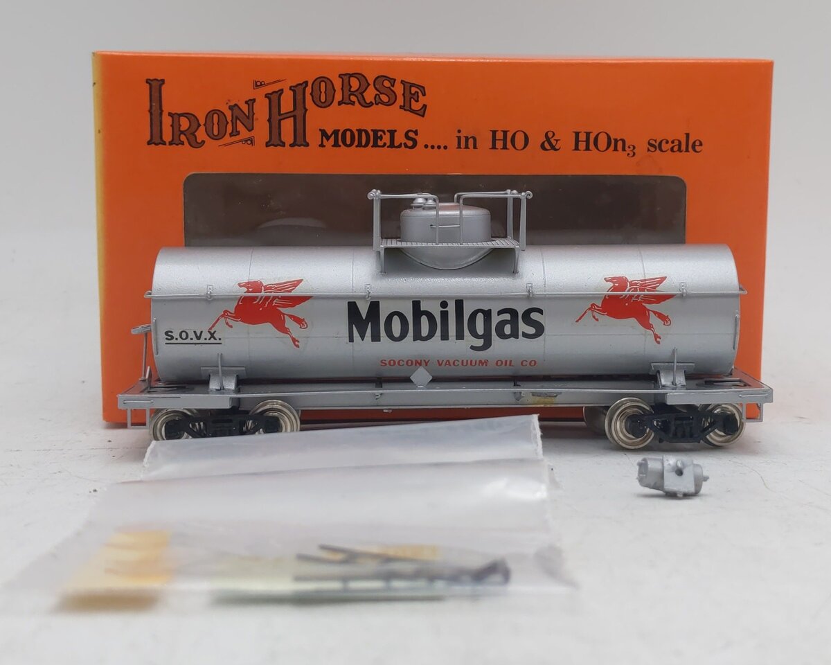 Precision Scale Company 15666 HO BRASS Mobilgas 10,000 Gallon Tank Car VG/Box