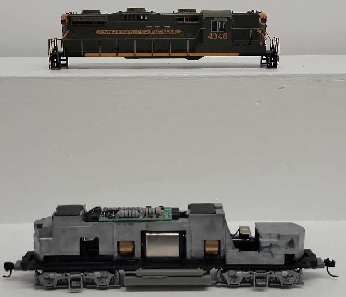 Proto 2000 89011 HO Scale CN GP9R High Hood Lazy 3 Diesel Locomotive #4346 EX