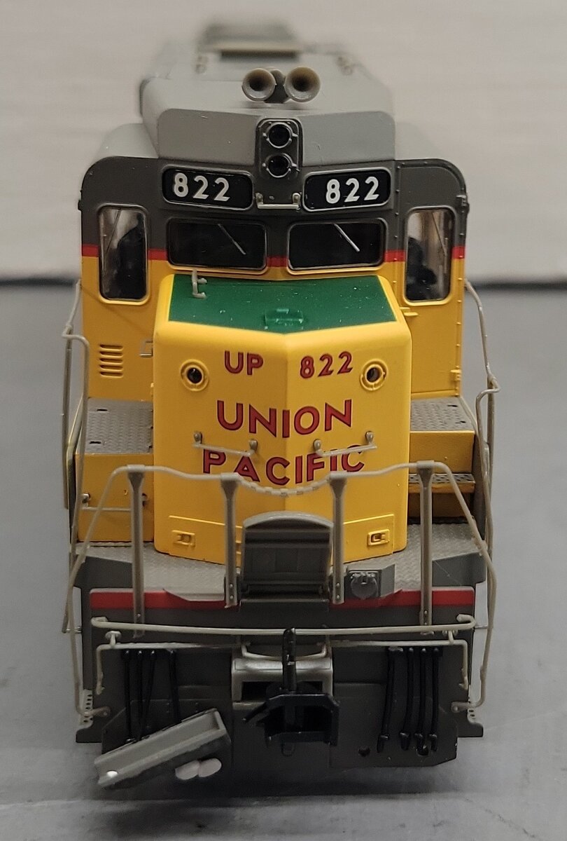 Proto 2000 23089 HO UP GP30 Phase II Diesel Locomotive #822 w/ Dynamic Brakes VG/Box