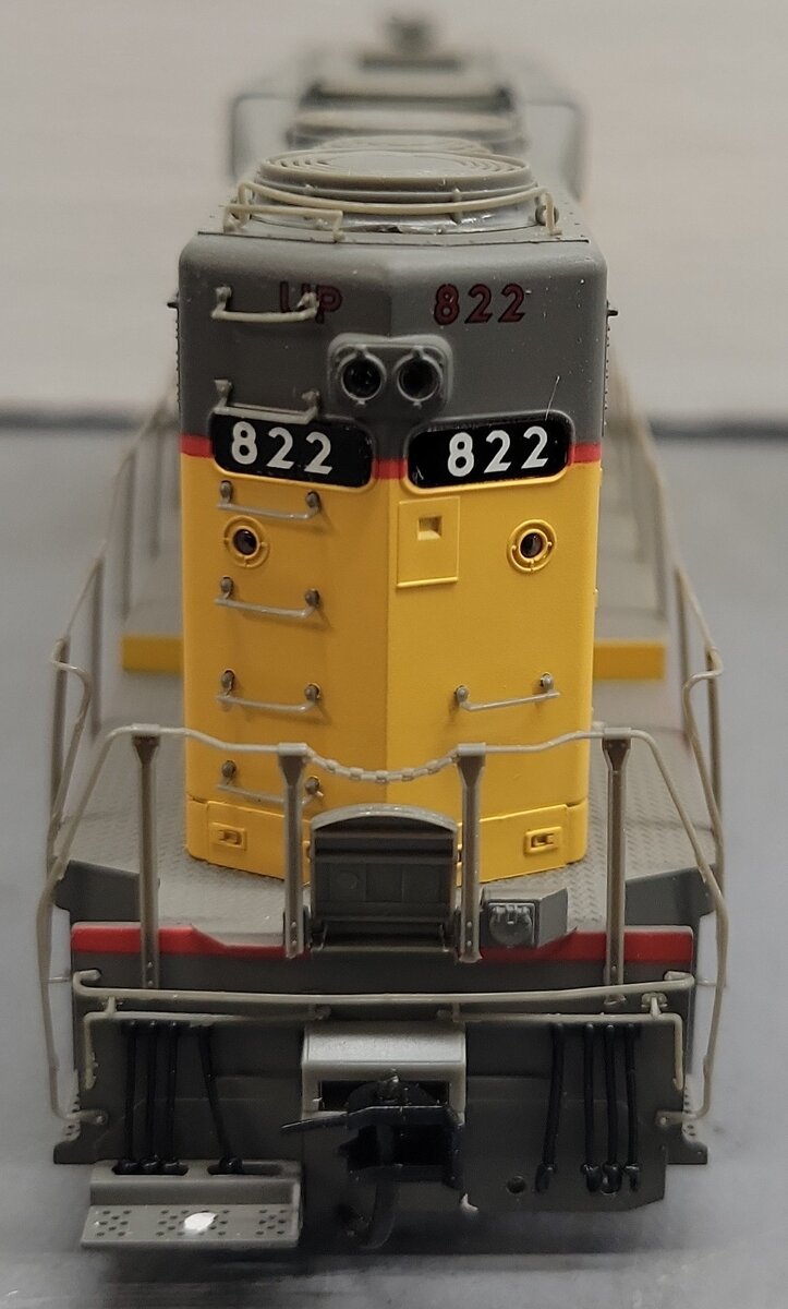 Proto 2000 23089 HO UP GP30 Phase II Diesel Locomotive #822 w/ Dynamic Brakes VG/Box