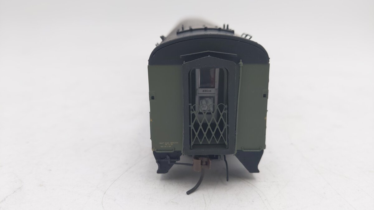 Rapido Trains 103010 HO Scale Canadian National Café-Bar-Lounge Car #2514 EX/Box