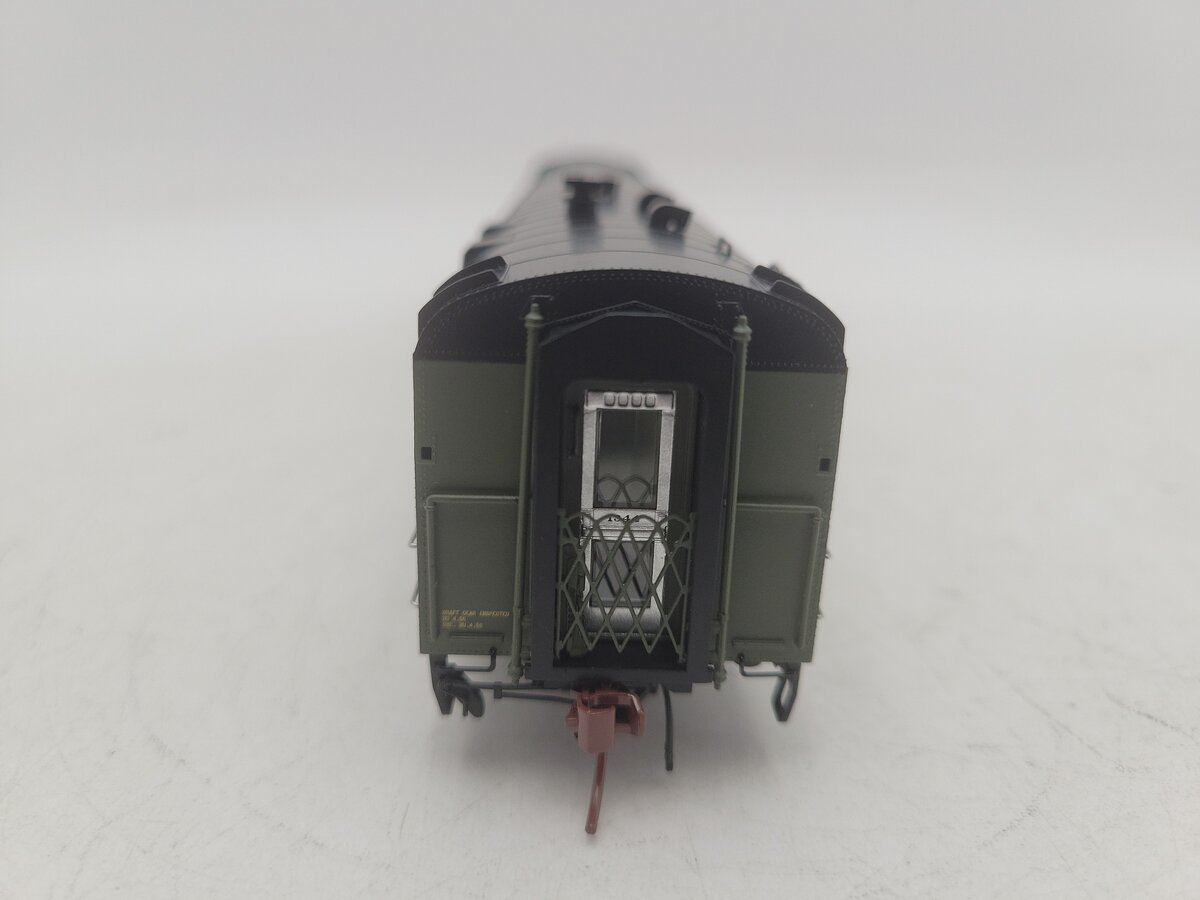 Rapido Trains 124002 HO CN P-S Lightweight 40 Seat Dining Car #1344 EX/Box