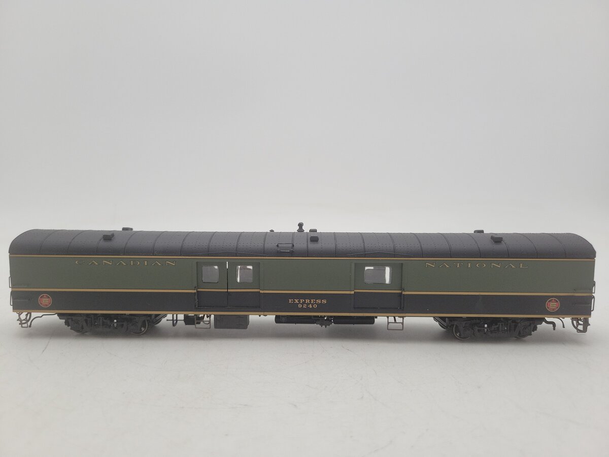 Rapido Trains 106018 HO Canadian National 73' 6