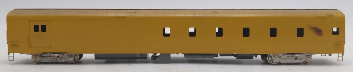 S. Soho & Co. 0260 HO Chicago & Northwestern Baggage-Dormitory Car #9300-Painted/Box