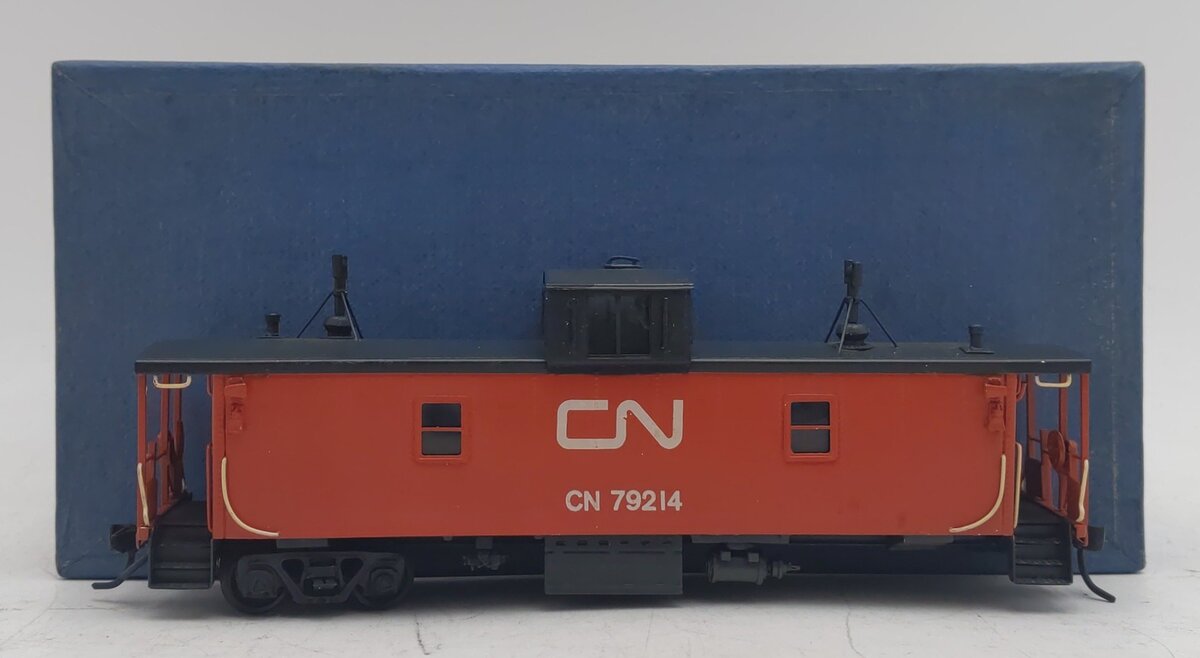 Van Hobbies HO BRASS CNR Modern Caboose - Painted/Box
