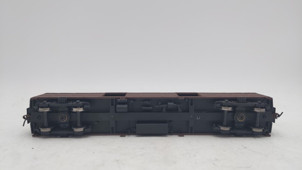 Walthers 932-5876 HO Scale Pennsylvania B60B Baggage Car VG/Box