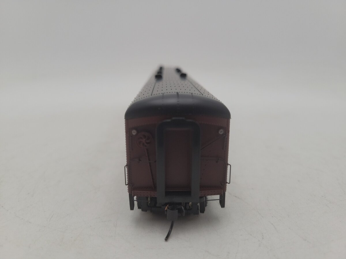 Walthers 920-9250 HO Scale Broadway Limited BM70n RPO Baggage Car EX/Box