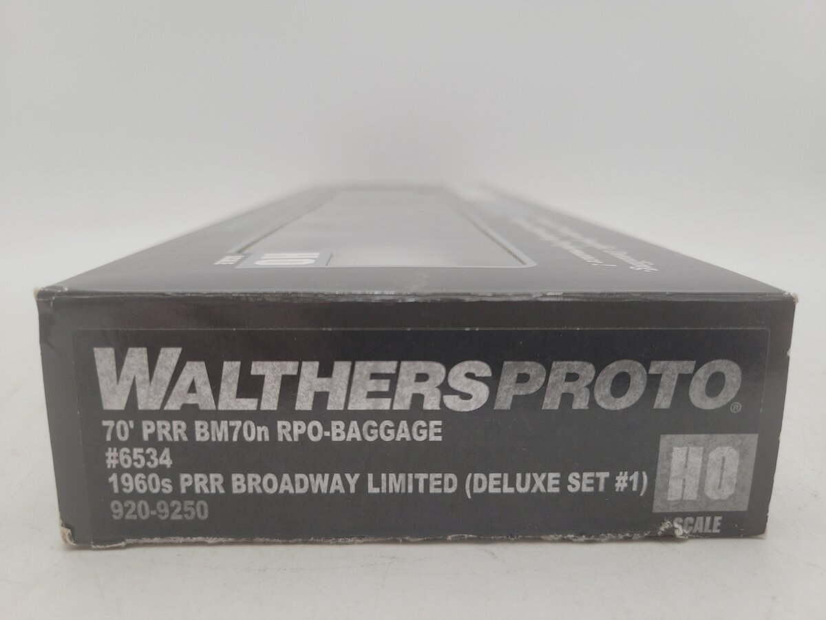 Walthers 920-9250 HO Scale Broadway Limited BM70n RPO Baggage Car EX/Box