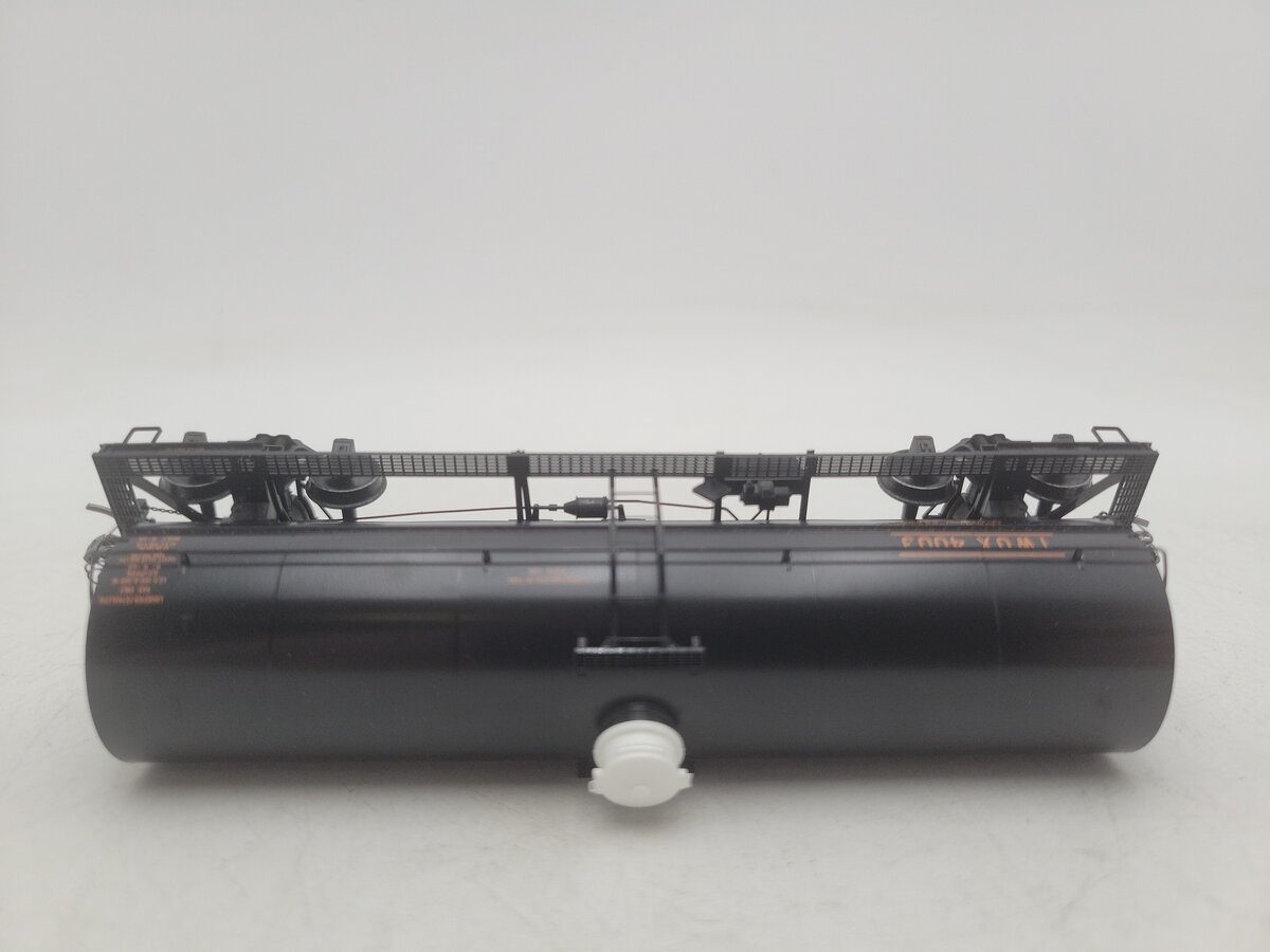 Kadee 9005 HO Scale TWOX ACF 11,000-Gallon Tank Car #4003 EX/Box