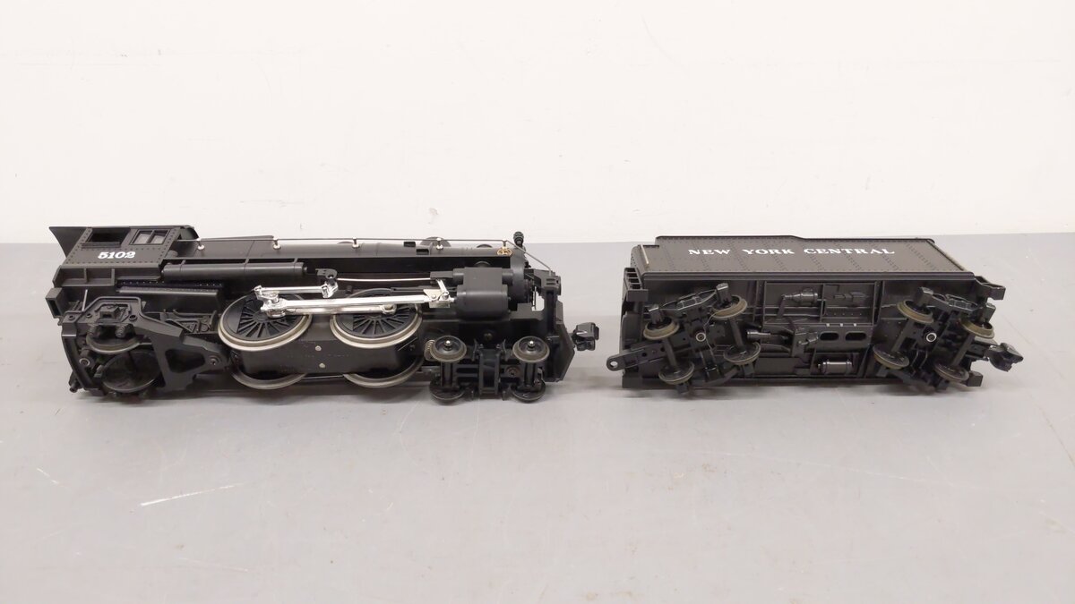 Lionel 8-85102 G Scale New York Central 4-4-2 Steam Locomotive EX/Box