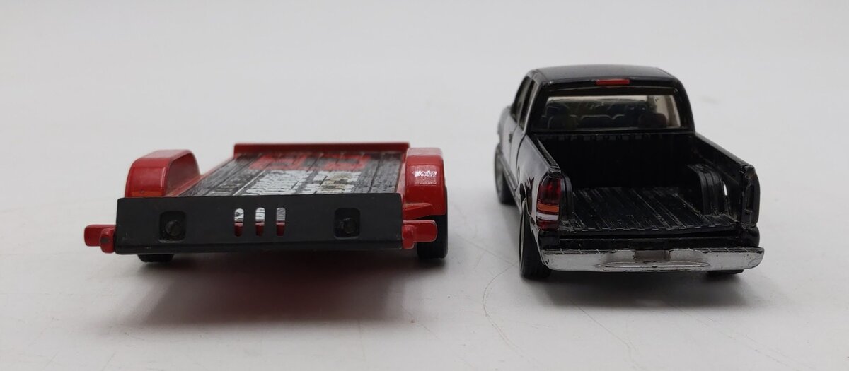 Die Cast Promotions 1:50 Scale Chevy Black Pick-Up W/ Red 2 Axle Trailer No.0641 VG