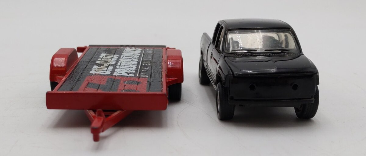 Die Cast Promotions 1:50 Scale Chevy Black Pick-Up W/ Red 2 Axle Trailer No.0641 VG